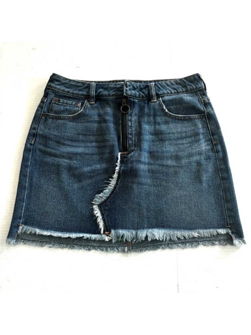 PacSun Jean Mini Skirt Blue Denim‎ Exposed Zipper Raw Hem Women’s Size 27